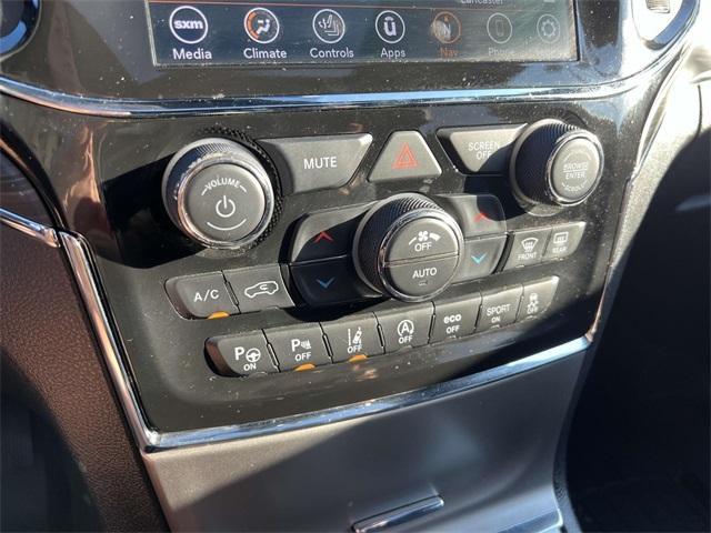 used 2021 Jeep Grand Cherokee car, priced at $28,000