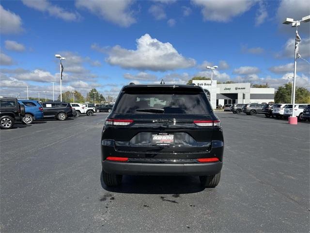 new 2025 Jeep Grand Cherokee car, priced at $45,025