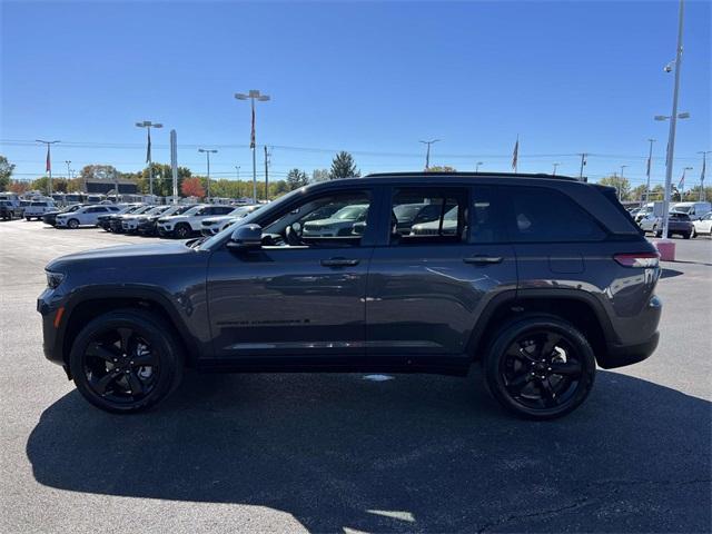 used 2023 Jeep Grand Cherokee car, priced at $32,900