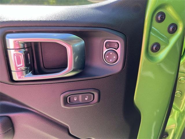 new 2025 Jeep Wrangler car, priced at $49,612