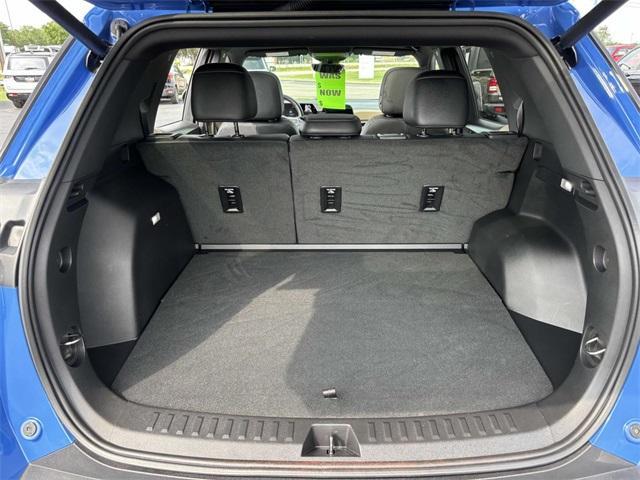 used 2025 Chevrolet Equinox car, priced at $34,395