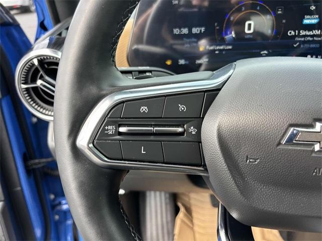 used 2025 Chevrolet Equinox car, priced at $34,395