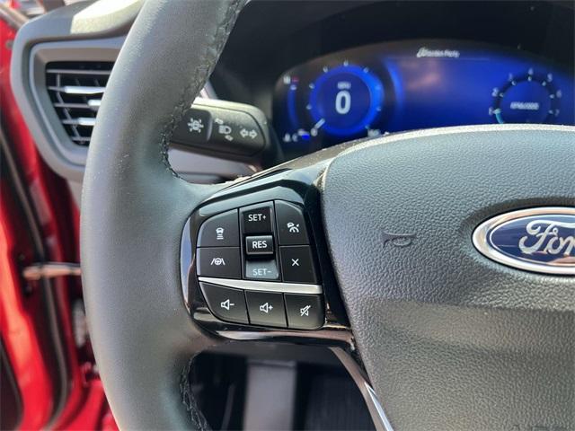 used 2022 Ford Escape car, priced at $25,288