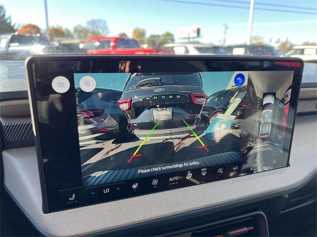 new 2025 Ford Maverick car, priced at $39,085