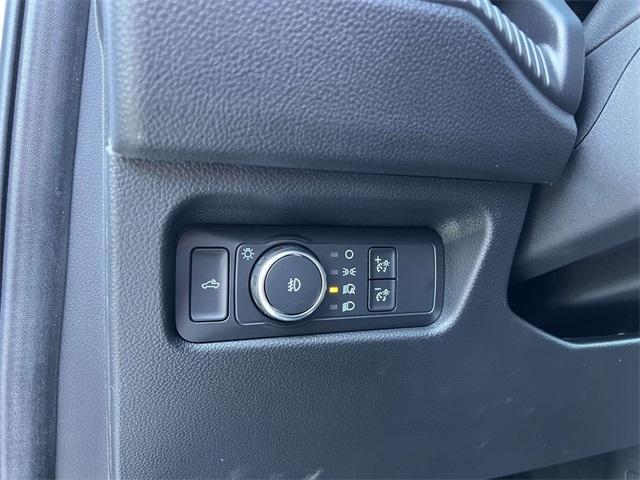 new 2025 Ford Ranger car, priced at $50,155
