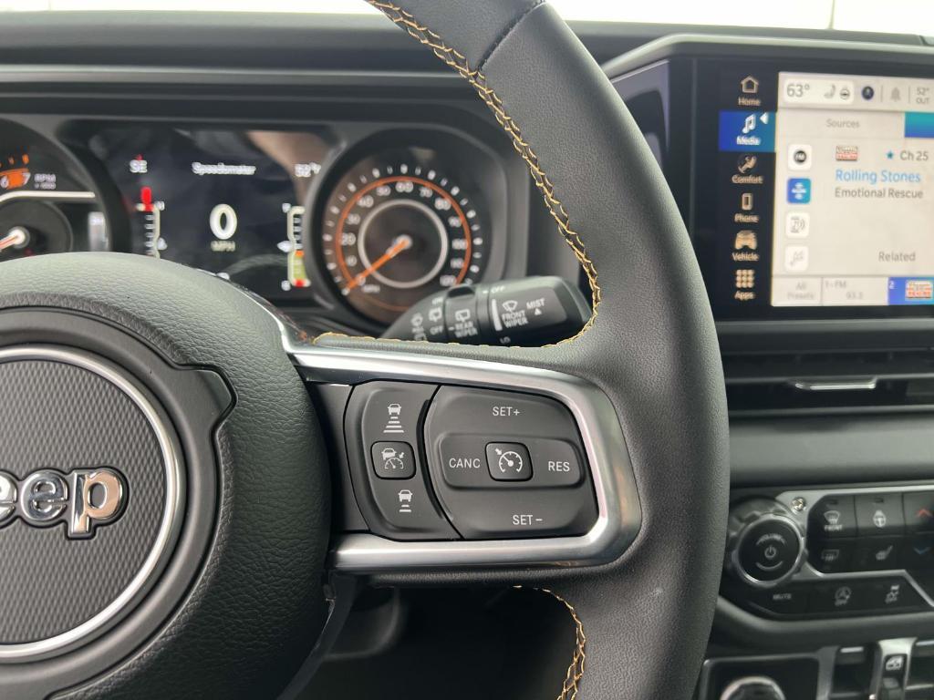 new 2025 Jeep Wrangler car, priced at $49,150