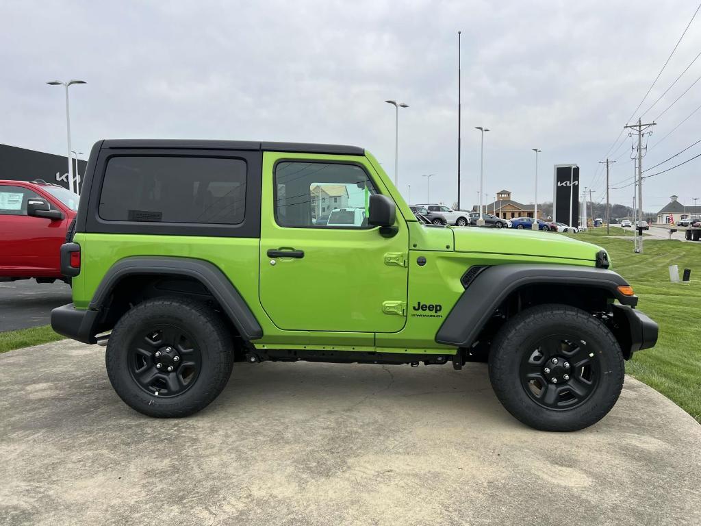new 2025 Jeep Wrangler car, priced at $34,820