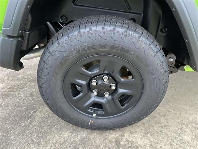 new 2025 Jeep Wrangler car, priced at $33,992