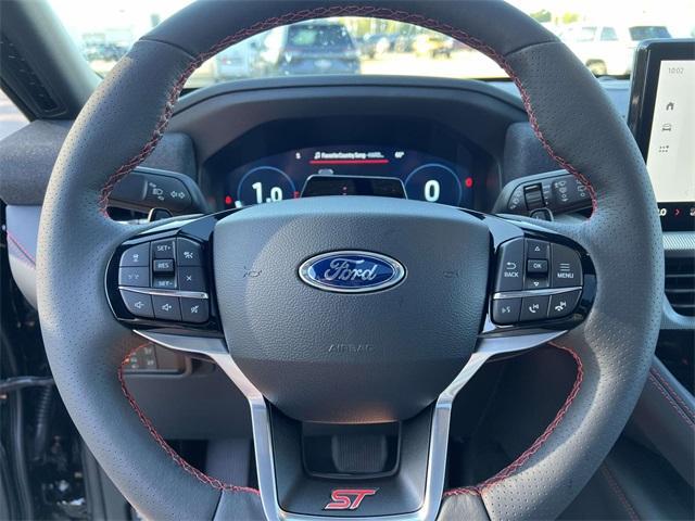 new 2025 Ford Explorer car, priced at $60,555