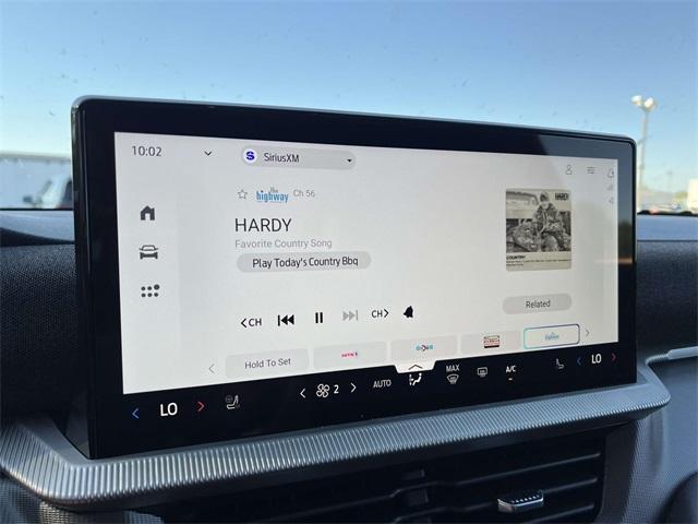 new 2025 Ford Explorer car, priced at $60,555
