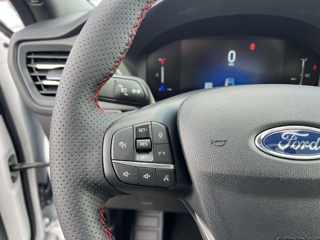 new 2025 Ford Escape car, priced at $36,197