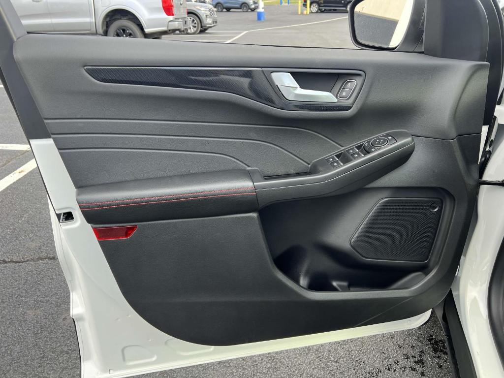 new 2025 Ford Escape car, priced at $36,197