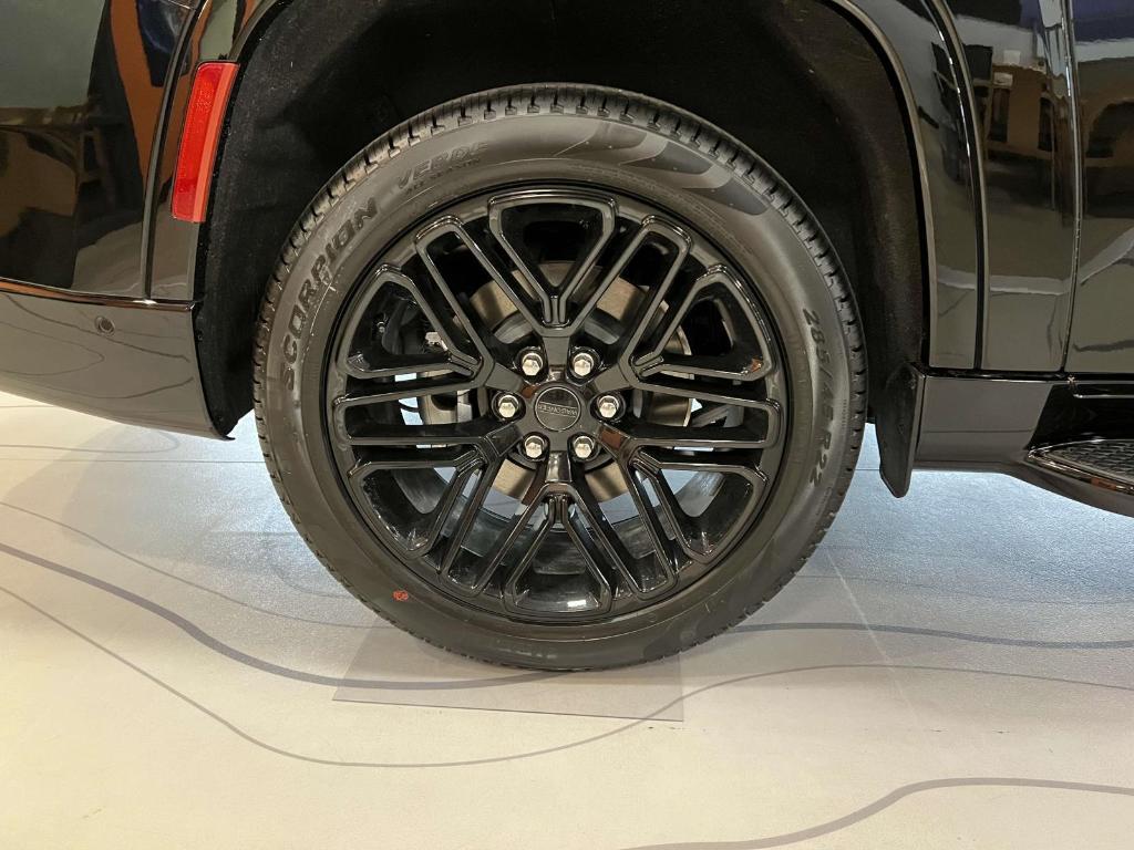 new 2025 Jeep Wagoneer L car, priced at $80,640