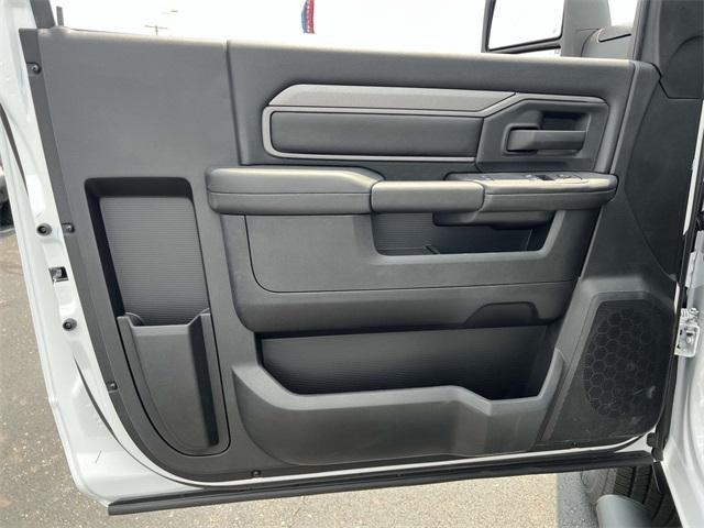 new 2025 Ram 2500 car, priced at $63,697