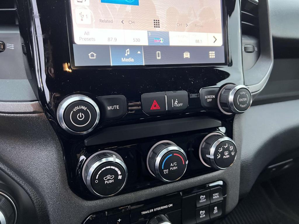 new 2025 Ram 1500 car, priced at $46,735