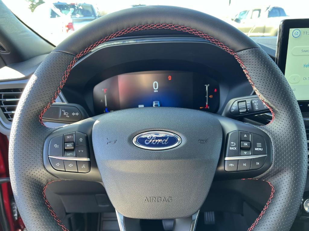 new 2025 Ford Escape car, priced at $31,016