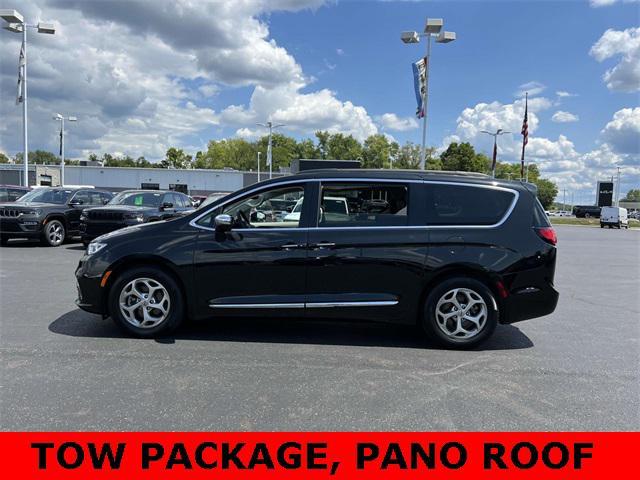 used 2023 Chrysler Pacifica car, priced at $34,595