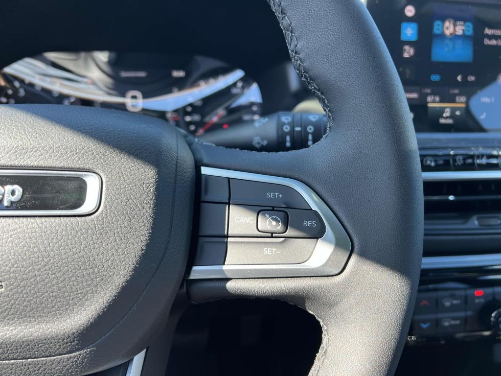 new 2025 Jeep Compass car, priced at $31,735