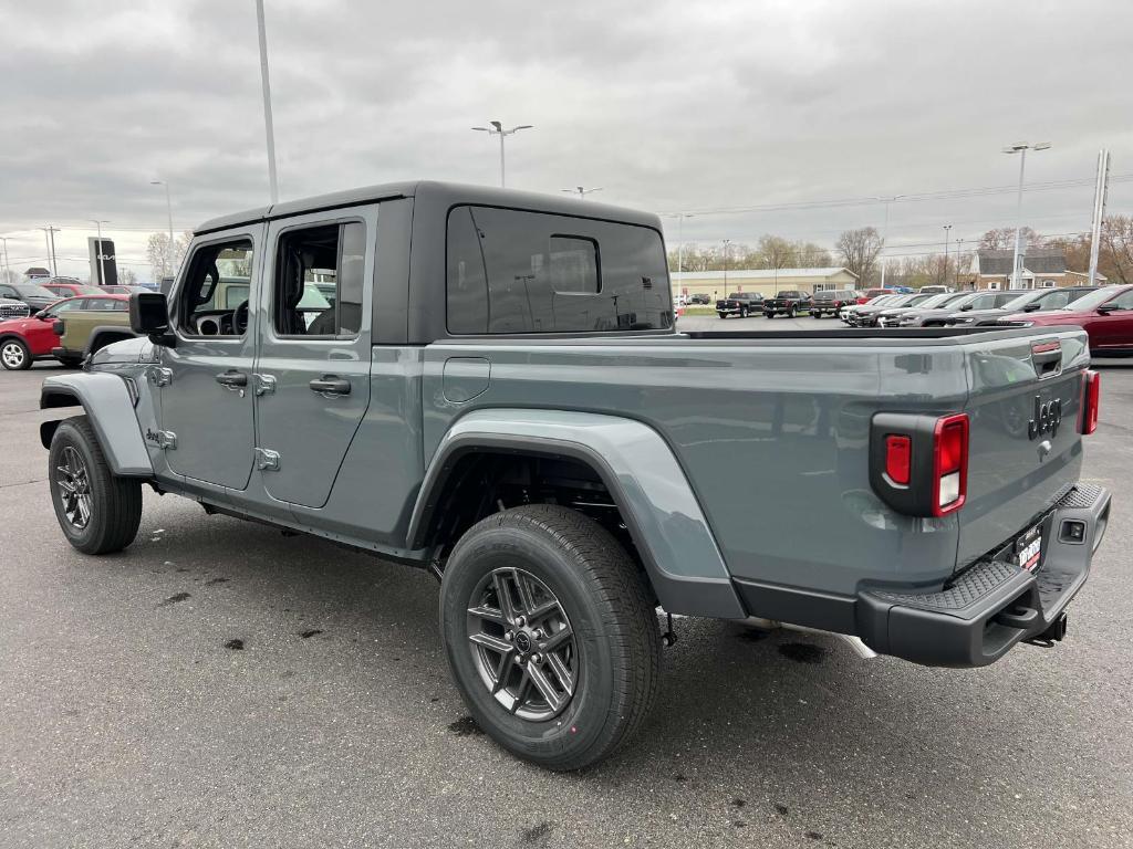 new 2025 Jeep Gladiator car, priced at $45,793