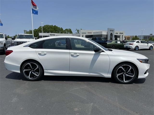 used 2021 Honda Accord car, priced at $25,399
