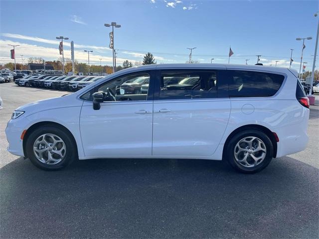 used 2024 Chrysler Pacifica car, priced at $41,695