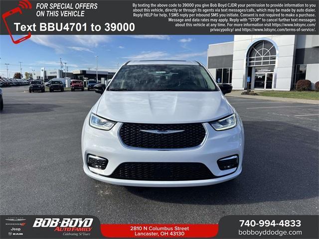 used 2024 Chrysler Pacifica car, priced at $41,695