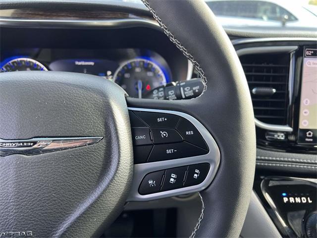 used 2024 Chrysler Pacifica car, priced at $41,695