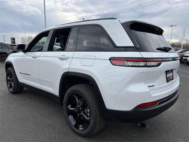 new 2025 Jeep Grand Cherokee car, priced at $47,420