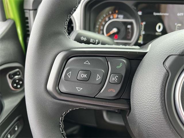 new 2025 Jeep Gladiator car, priced at $51,780