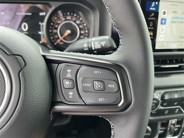 new 2025 Jeep Gladiator car, priced at $51,780