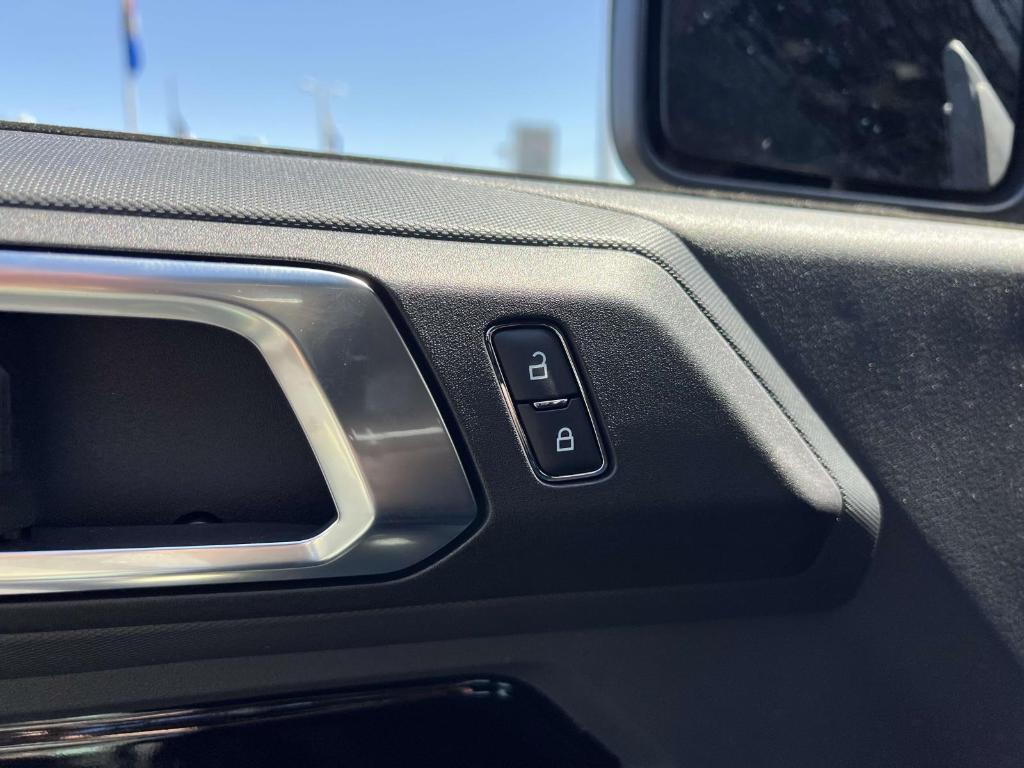 new 2025 Ford Bronco car, priced at $46,937