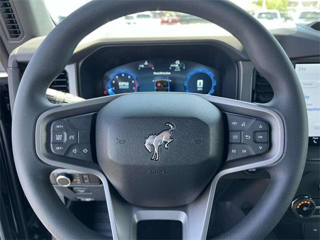 new 2025 Ford Bronco car, priced at $46,937