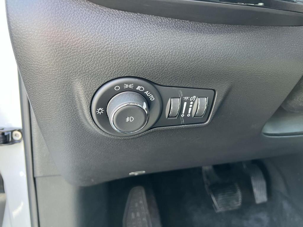 new 2025 Jeep Compass car, priced at $34,130