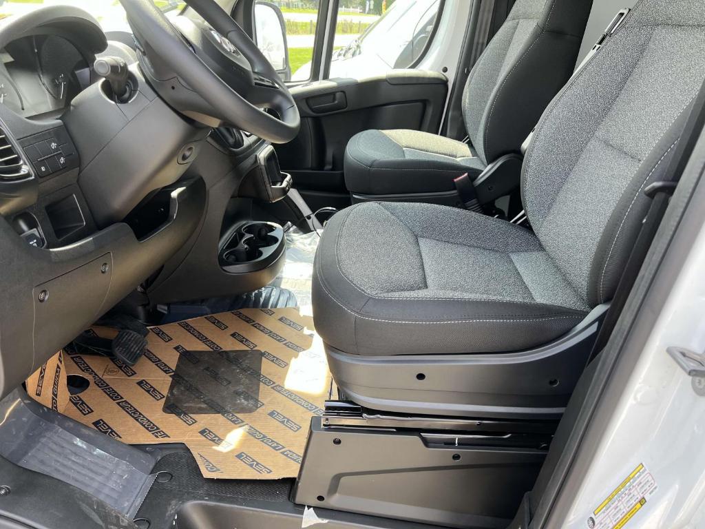 new 2025 Ram ProMaster 1500 car, priced at $46,452