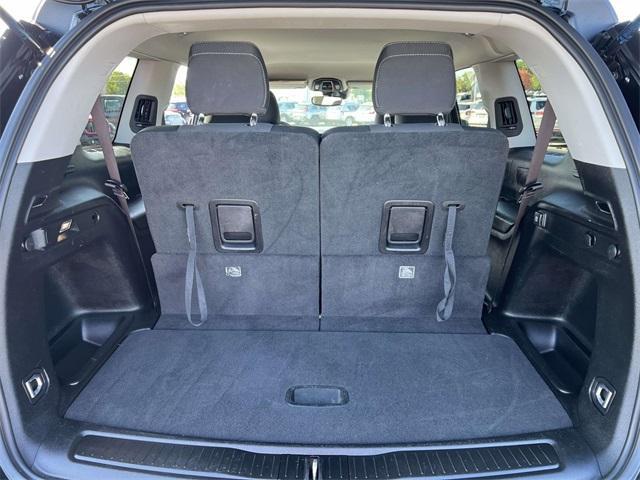 used 2023 Jeep Grand Cherokee L car, priced at $28,795
