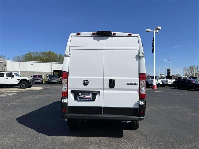 new 2024 Ram ProMaster 2500 car, priced at $55,325