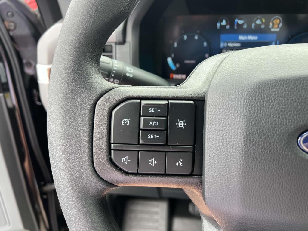 new 2025 Ford F-150 car, priced at $47,829