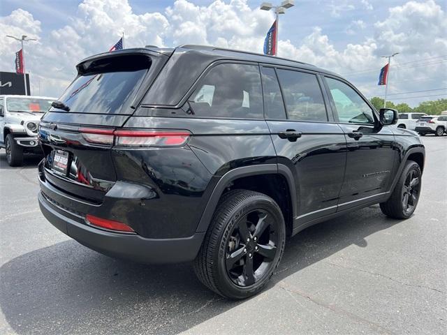 used 2025 Jeep Grand Cherokee car, priced at $40,675