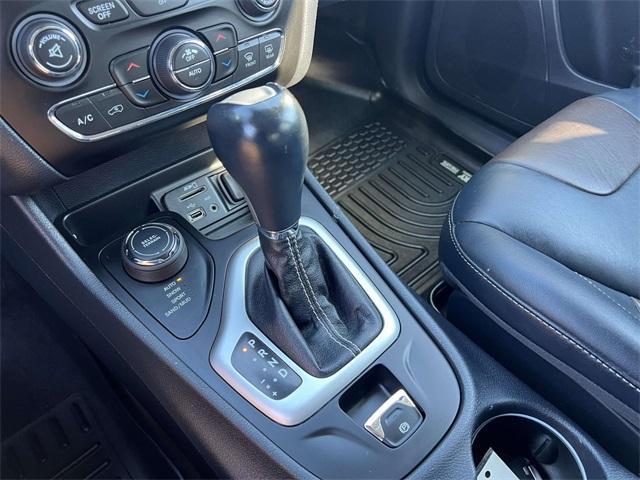 used 2015 Jeep Cherokee car, priced at $13,934