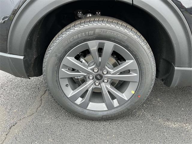 new 2025 Ford Explorer car, priced at $44,688