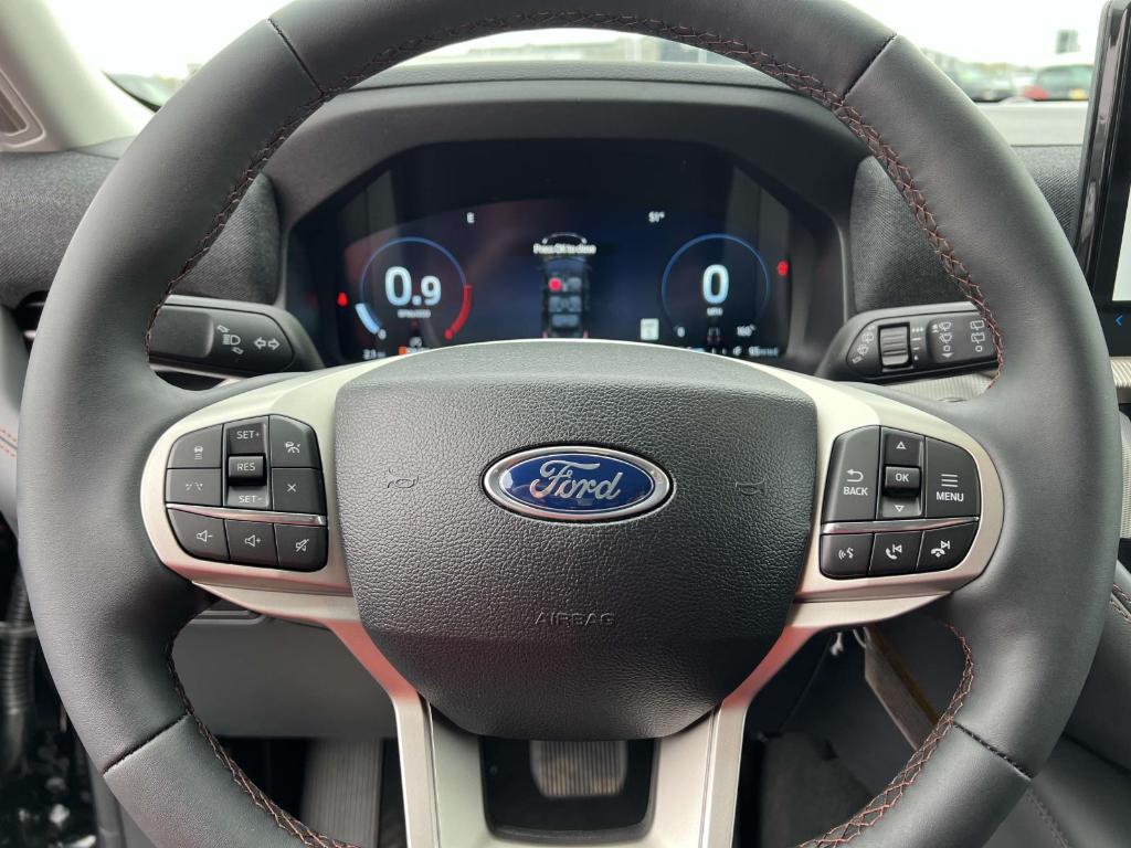 new 2025 Ford Explorer car, priced at $43,188