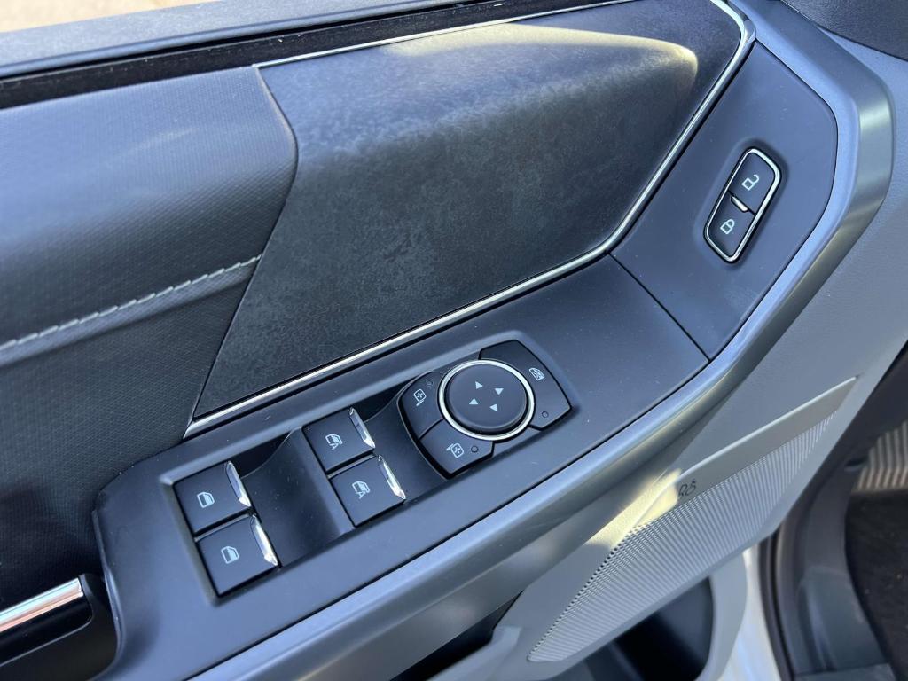 new 2024 Ford F-150 car, priced at $61,156