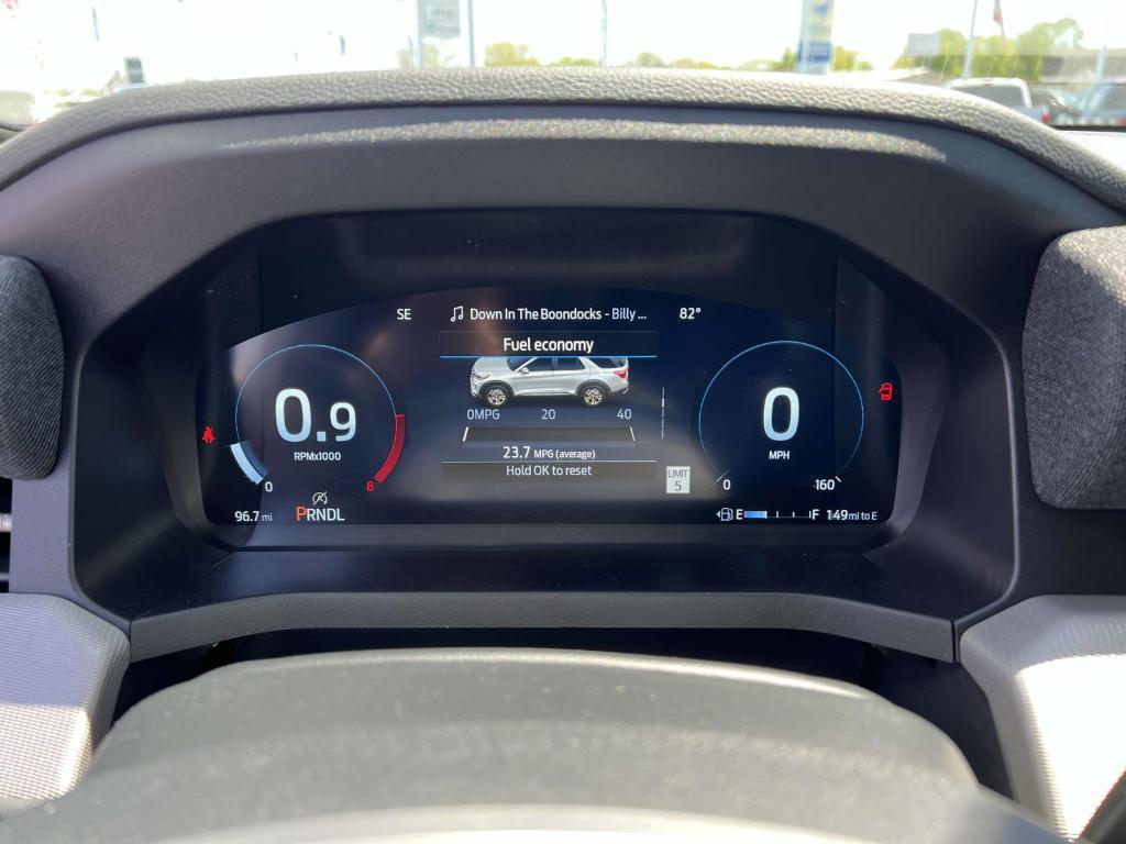 new 2025 Ford Explorer car, priced at $41,096