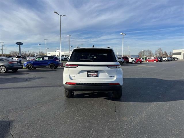 new 2025 Jeep Grand Cherokee car, priced at $46,420