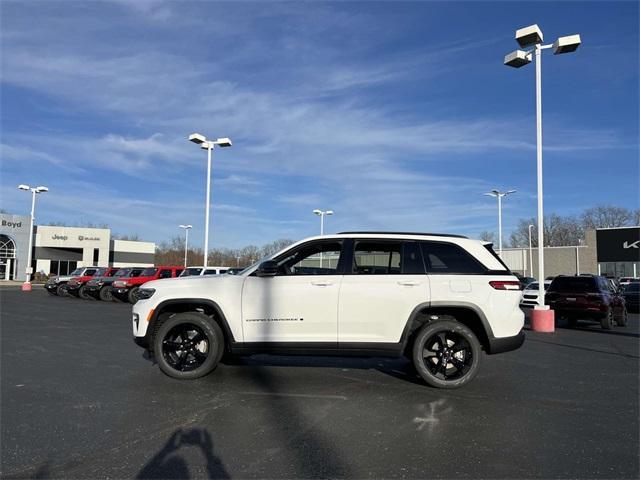 new 2025 Jeep Grand Cherokee car, priced at $50,420