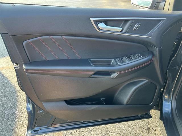 used 2022 Ford Edge car, priced at $26,684