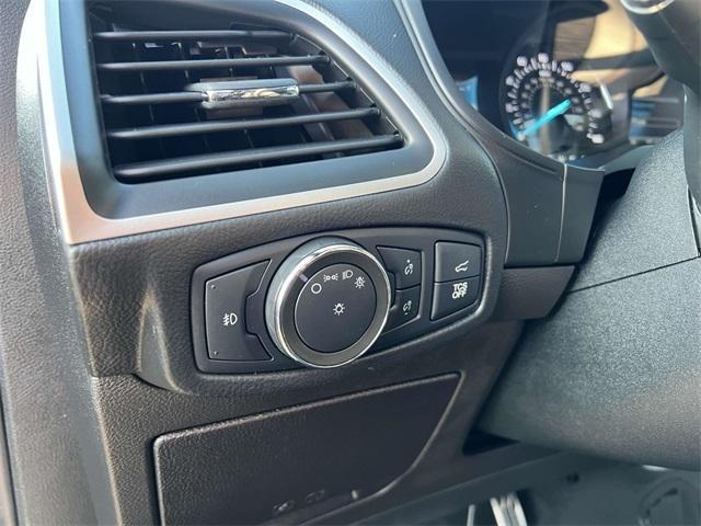 used 2022 Ford Edge car, priced at $26,684