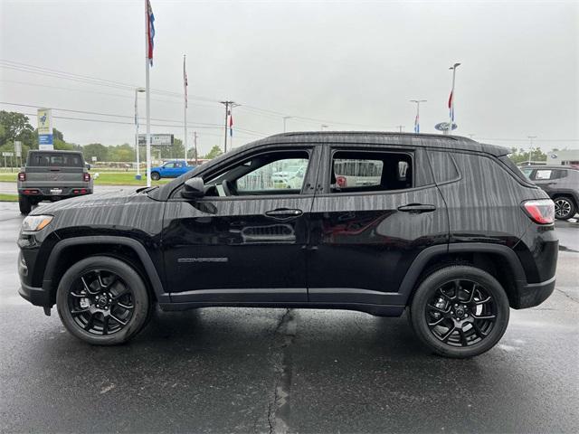 new 2025 Jeep Compass car, priced at $30,587