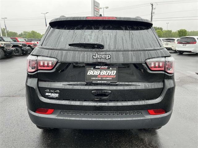new 2025 Jeep Compass car, priced at $30,587