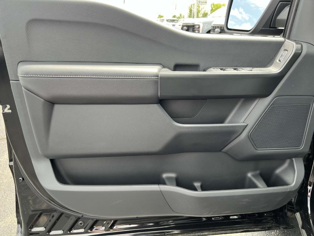 new 2025 Ford F-150 car, priced at $47,180